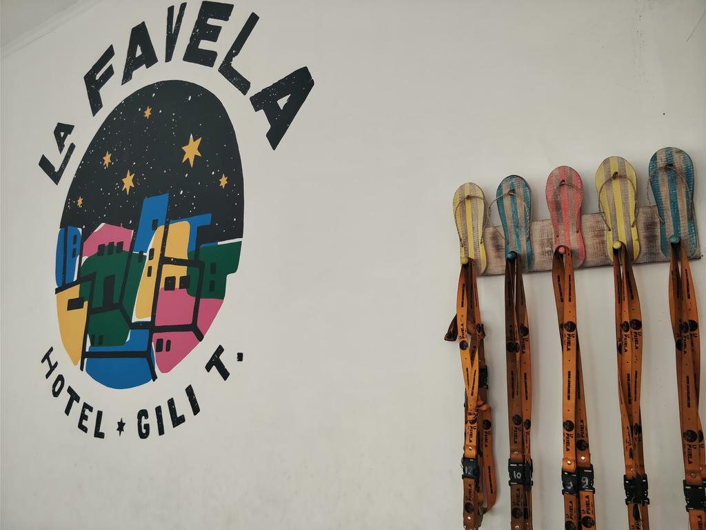 Auberge de jeunesse La Favela à Gili Trawangan Extérieur photo