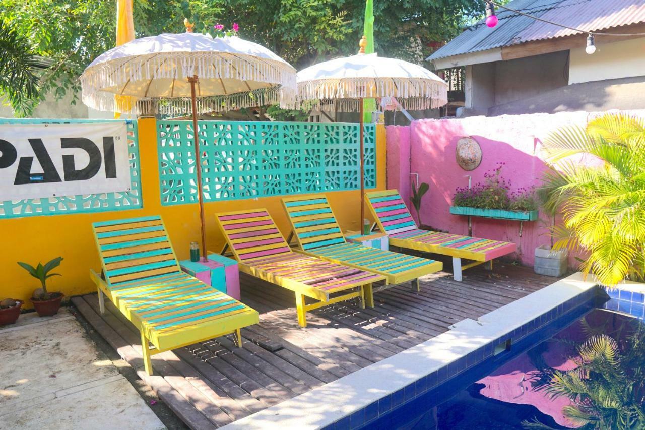 Auberge de jeunesse La Favela à Gili Trawangan Extérieur photo